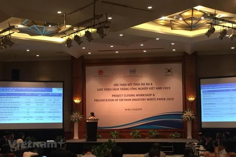 The Ministry of Industry and Trade releases the Vietnam Industry White Paper 2019 on October 22 (Photo: VietnamPlus)