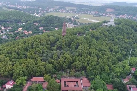 Visiting Phat Tich, a thousand-year-old pagoda in northern region