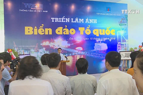VNA opens photo exhibition on Vietnam’s sea, islands