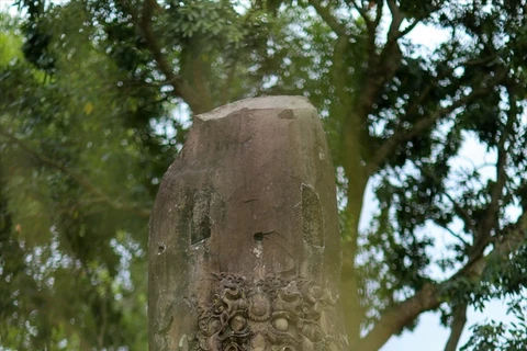 Mysterious stone pillars of Dam pagoda