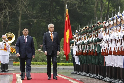 PM's visit creates new momentum for Vietnam-Malaysia ties