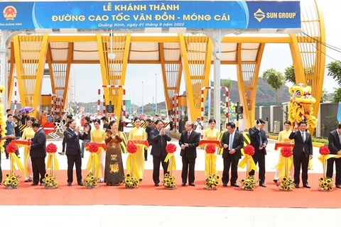 New expressway to open up development space for Quang Ninh