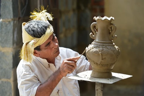 Bau Truc pottery village bursting with new vitality