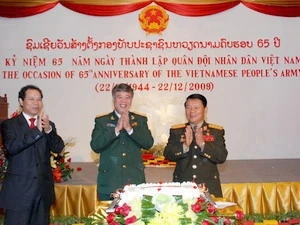 Vietnam celebrates Army Day in many countries