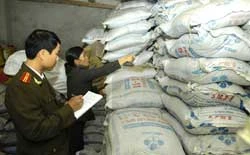 Crackdown urged on low-grade fertilisers 