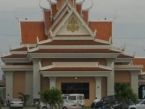 Bavet border gate, Cambodia (source: Internet)