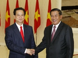 Prime Minister Nguyen Tan Dung held talks with his Cambodian counterpart, Samdech Hun Sen (source: VNA)