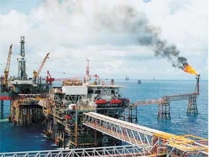 PetroVietnam oil rig (Source: Internet)