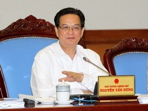 PM Dung chairs Cabinet regular October meeting (Source: VNA)