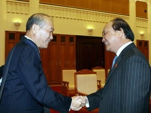 Deputy Prime Minister Nguyen Xuan Phuc and Yoshihiko Nagasaki (Source: VNA)