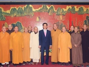 PM Nguyen Tan Dung received the Buddhist guests (Source: VNA)