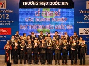 Deputy PM Hoang Trung Hai honours National Brand winners (Source: VNA)