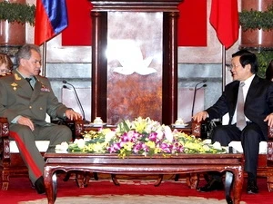 President Truong Tan Sang receives Russian Defence Minister General Sergei Shoigu (Source: VNA)
