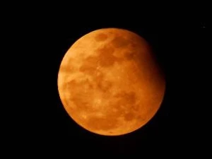 The lunar eclipse as seen in Ho Chi Minh City in 2012 (Source: VNA)