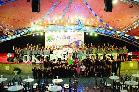 Beer enthusiasts gather in Hanoi last year to celebrate Oktoberfest (Source: VNA)