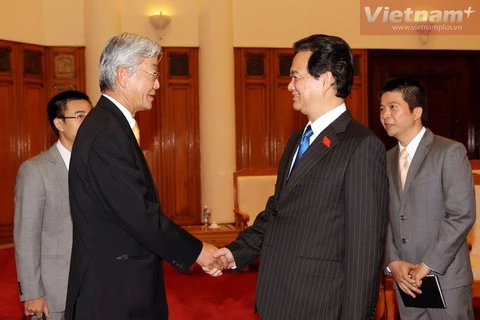 PM Nguyen Tan Dung receives Watanabe Kohei, President of the Mekong-Japan Economic Cooperation Committee (Source: VNA)