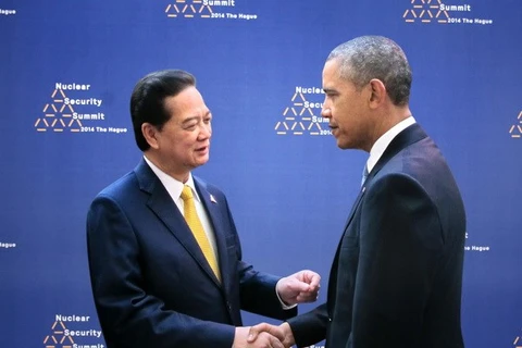 Prime Minister Nguyen Tan Dung meets with US President Barack Obama (Photo: VNA)