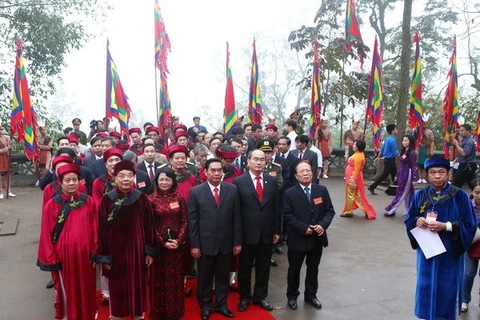 Party and State leaders commemorate Hung Kings (Source: VNA)