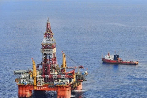 China illegally positioned its Haiyang Shiyou 981oil rig in Vietnam's exclusive economic zone (Source: Xinhua) 