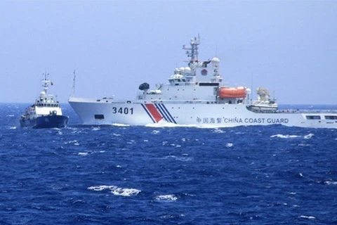 Chinese coast guard ship intentionally rams into Vietnamese vessel (Photo: VNA)