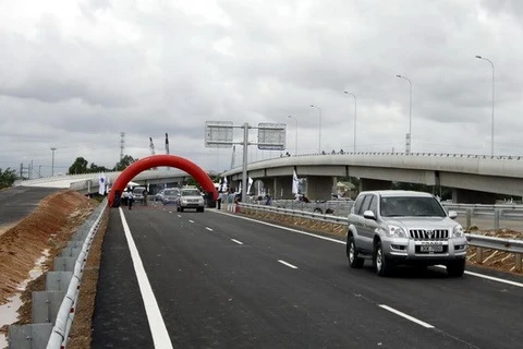 The section of the 55-km Ho Chi Minh City-Long Thanh-Dau Giay opened (photo: VNA)