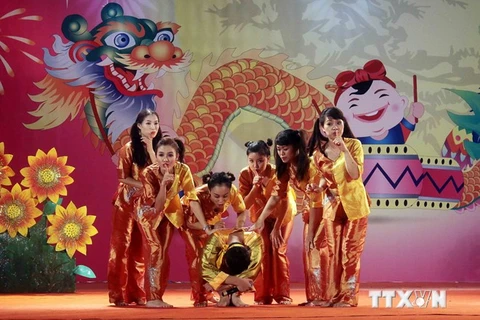 Art performance to welcome Mid-autumn festival in Hanoi (Source: VNA0