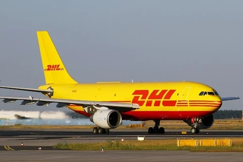 DHL express freighter (Photo: VNA)