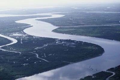 The Mekong River is a trans-boundary river running through China, Myanmar, Laos, Thailand, Cambodia, and Vietnam (Photo: mothegioi)