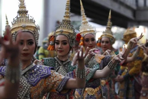 Performers take part in a parade during the ''2015 Discover Thainess'' campaign in Bangkok January 14, 2015 (Photo: Reuters)