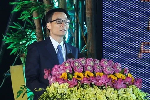 Deputy PM Vu Duc Dam speaks at the ceremony (Photo: baodientu.chinhphu.vn)
