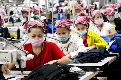 Cambodia's garment production. (Photo: goodluckcambodia.com)