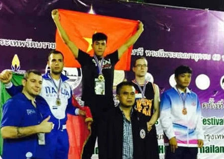 Vietnamese fighter Nguyen Tran Duy Nhat won a gold medal at the ongoing World Martial Arts Council Games in Thailand (Photo: 24h.com.vn)