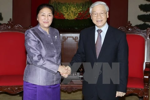 Vietnam’s Party General Secretary Nguyen Phu Trong receives Chairwoman of Lao National Assembly Pany Yathotou (Source: VNA)