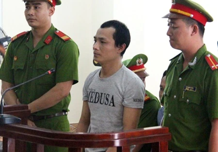 Le Van Kiem is the mastermind behind the large-scale heroin smuggling in Binh Duong Province. He and his brother have been sentenced to death.(Photo: vnepxress.net)
