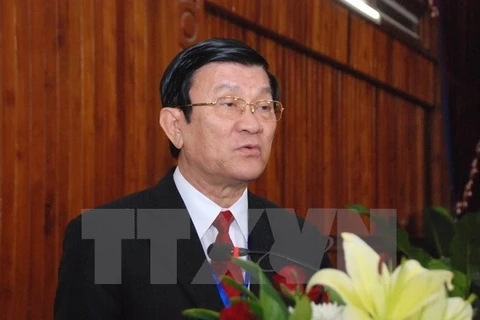 President Truong Tan Sang visits the National Defence Academy (Photo: VNA)