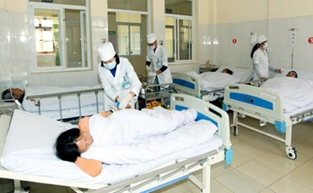 The Ministry of Health has told health departments in provinces and cities to improve patient satisfaction at their hospitals (File Photo)