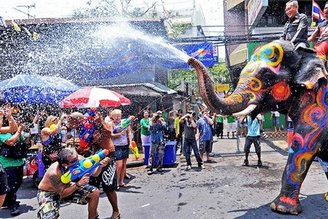 Thailand: Huge profits from traditional festival 
