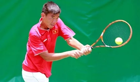 Tennis players Ly Hoang Nam