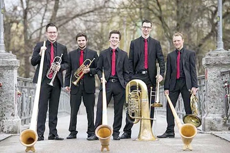 The Red Socks brass quintet from Germany will perform in Hanoi and HCM City as part of Europe Days 2015 (Photo: redsocksbrass.de)