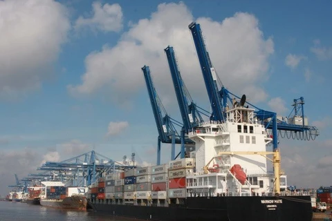 A cargo ship at Cat Lai port in Ho Chi Minh City (Photo: VNA)