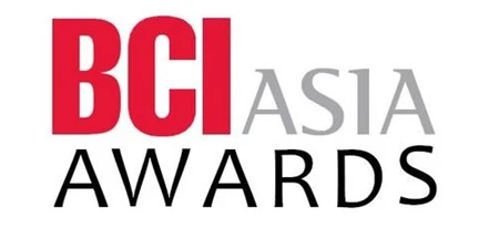 Vietnamese architectural firms and property developers receive BCI Asia awards. (Photo: VNA)