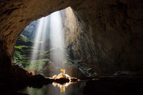 Inside the Son Doong cave in central Quang Binh province (Photo: VNA)