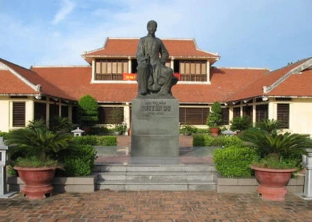 Poet Nguyen Du's commemorative house in his hometown in Tien Dien commune, Nghi Xuan district, Ha Tinh province (Photo: vanhoahatinh.gov.vn)