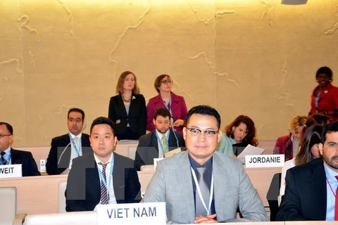 The Vietnam delegation, led by Ambassador and Head of Vietnam’s Permanent Mission to the UN Nguyen Trung Thanh (Photo:VNA)