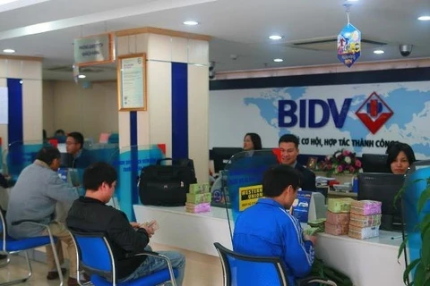 Transaction activities at BIDV. Photo: BIDV