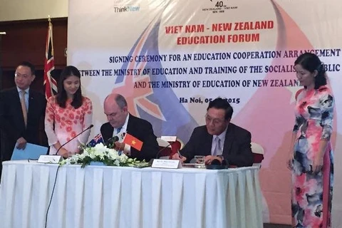Vietnam y Nueva Zelanda aceleran cooperación educacional