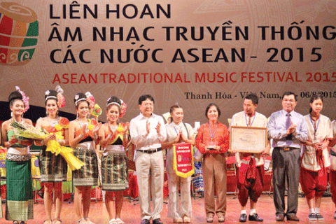 Clausuran festival musical tradicional de países de ASEAN