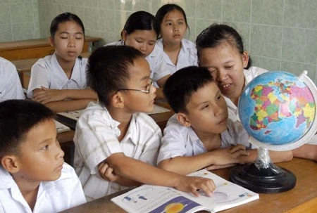Vietnam con especial atención en asistir a niños minusválidos
