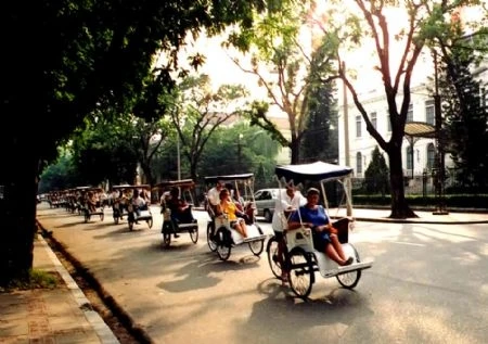 Inauguran Servicio de Turismo de Hanoi