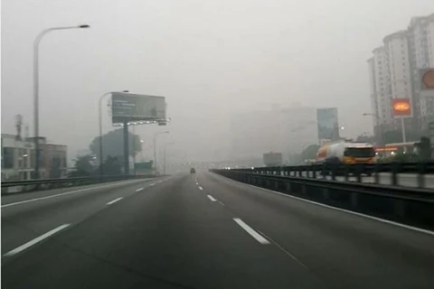 Malasia suspende clases por contaminación ambiental
